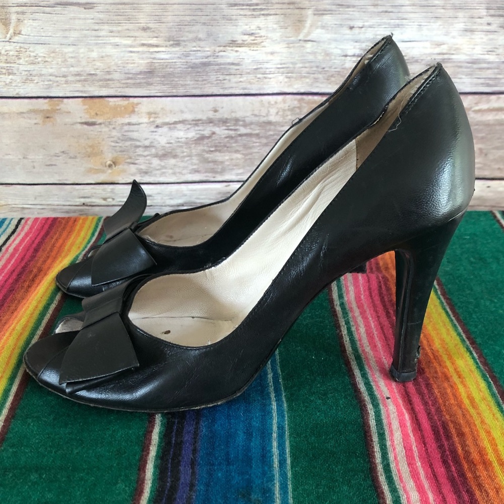 *Marc Jacobs Peep-Toe Bow Pumps*